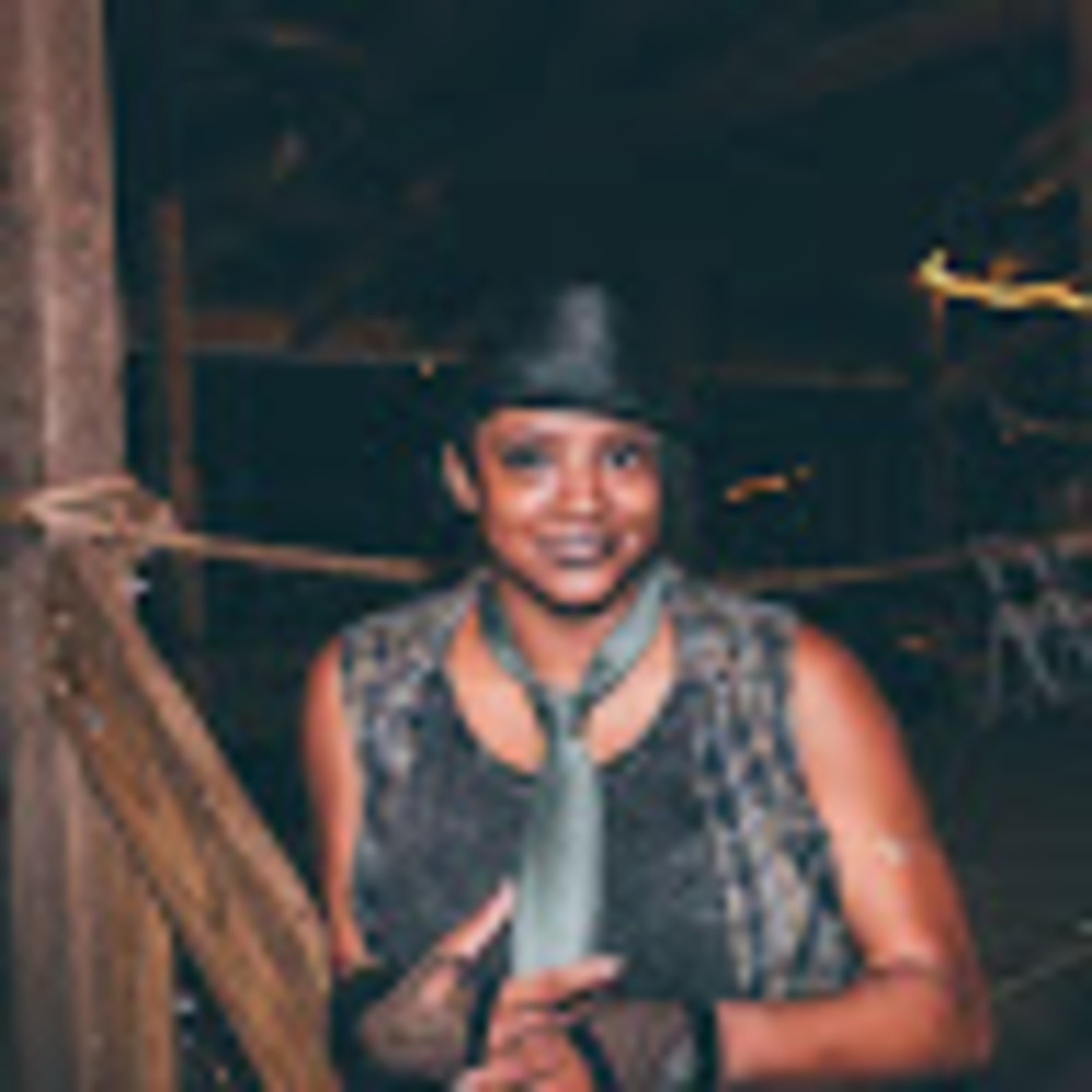 Meet your Posher, Takeina